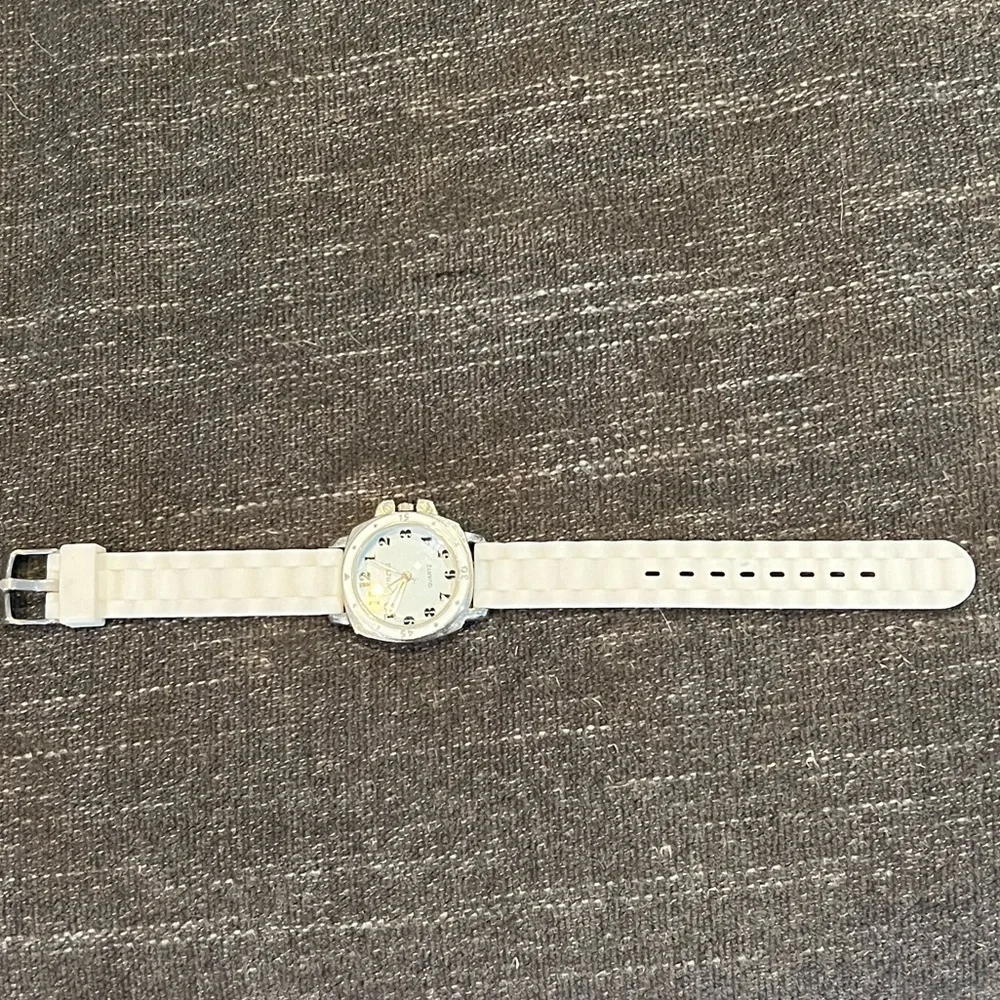 Geneva Watch - Picture 3 of 6